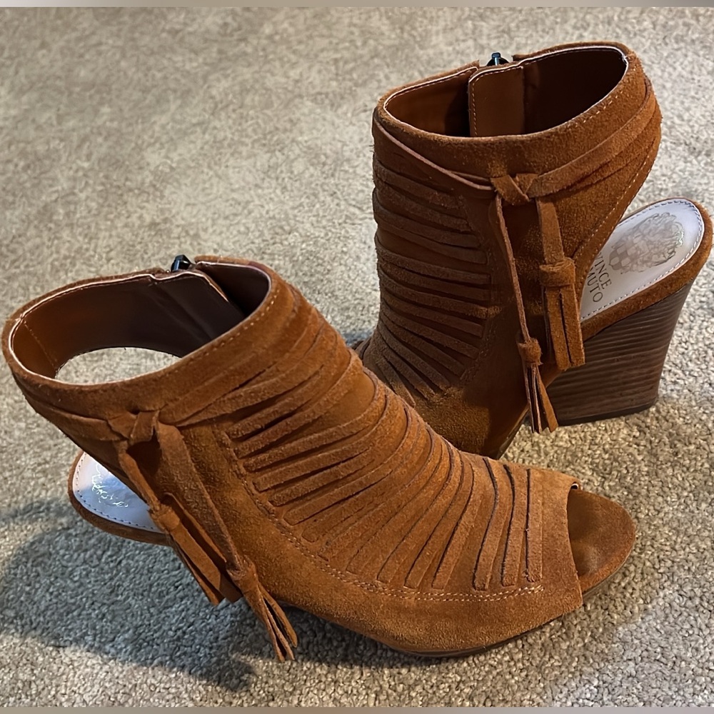 Vince Camuto 7.5